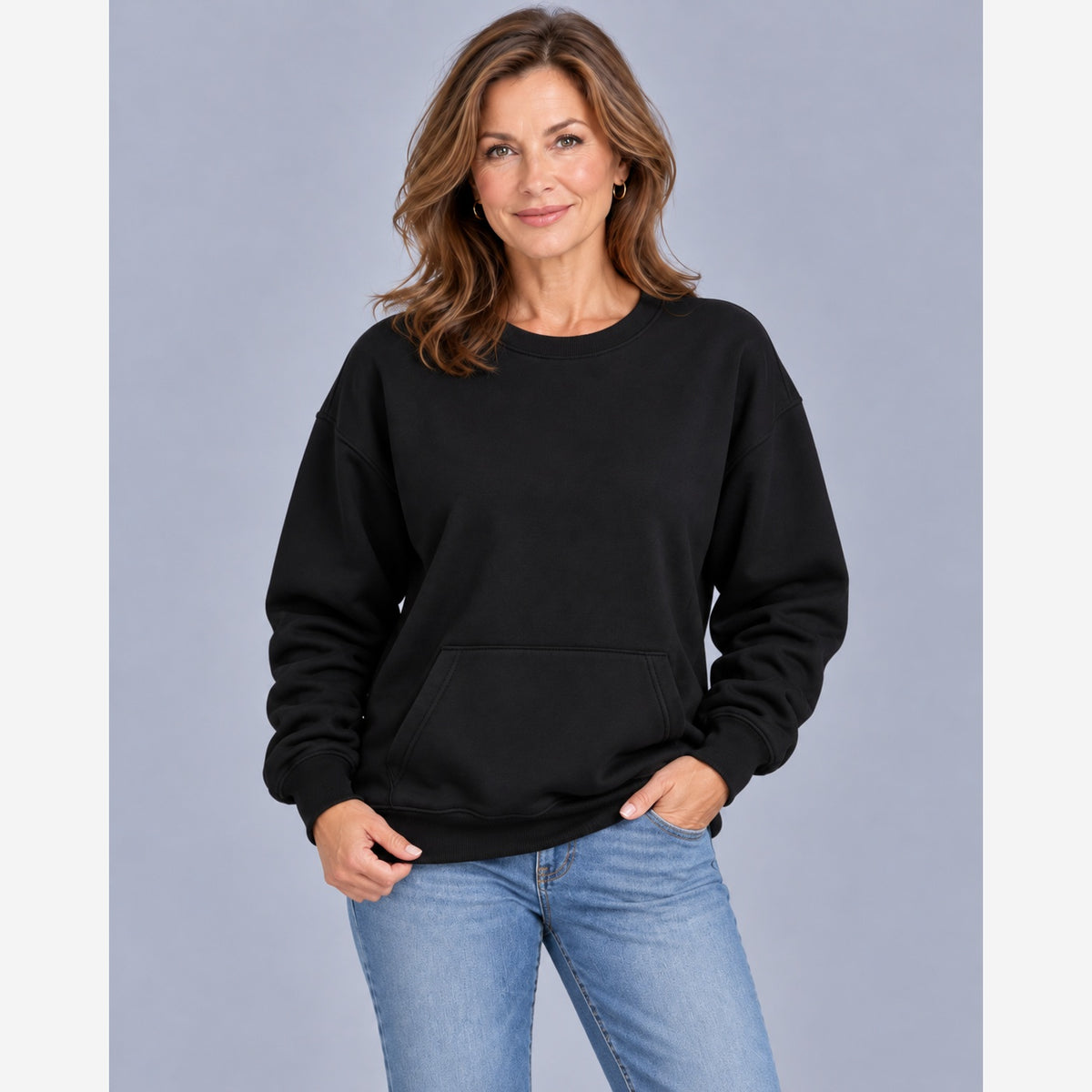 Women's Oversized Sweatshirt – Crew Neck Kangaroo Pocket