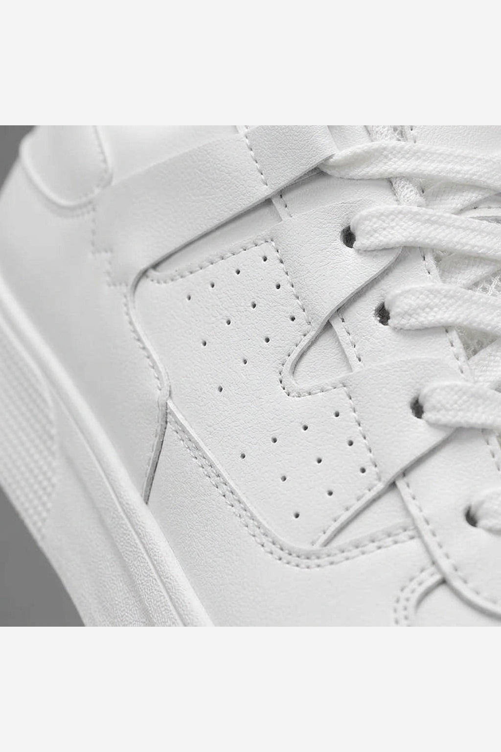 Men's Chunky Sole Trainers – White detail