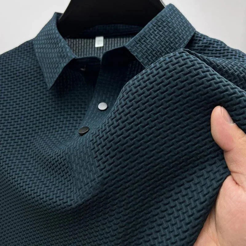 Polo à manches courtes infroissable pour un style et un confort sans effort