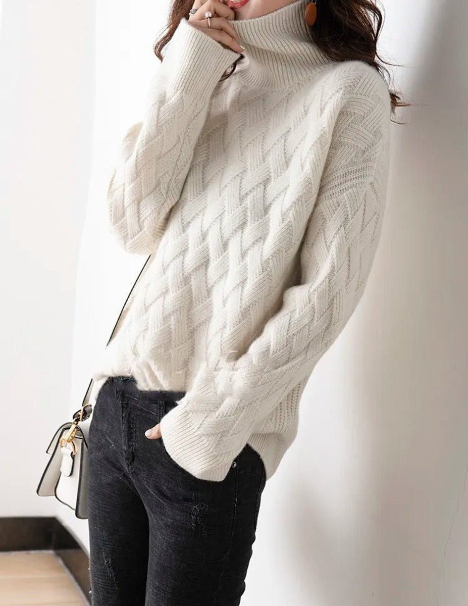 Women's Roll Neck Jumper with Cable Knit Design and Long Sleeves