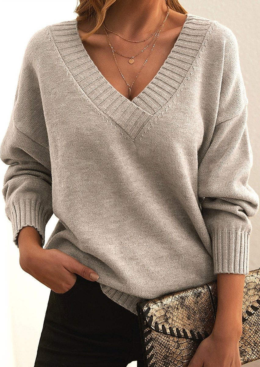 Women's V-Neck Jumper with Long Sleeves and Oversized Fit