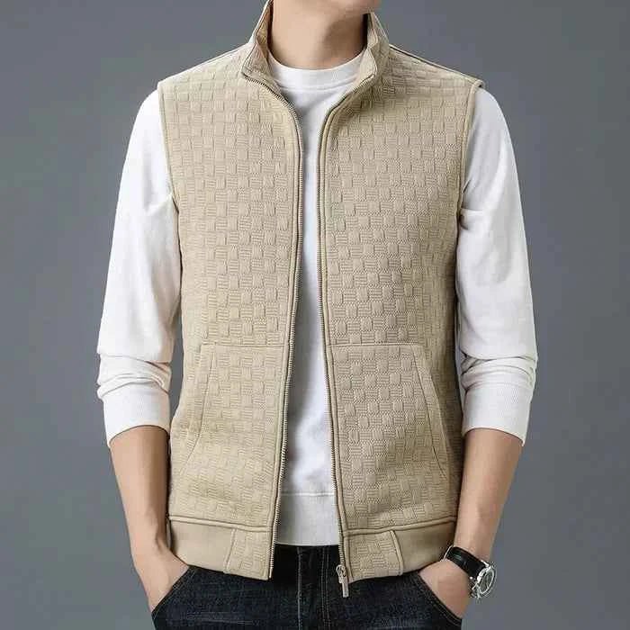 Gilet utilitaire léger pour homme avec poches profondes et col montant, idéal pour une superposition chic et décontractée