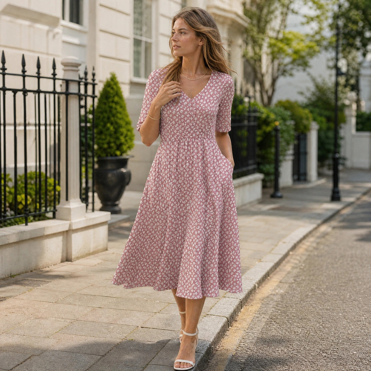 Robe midi pour femme avec col en V et manches courtes