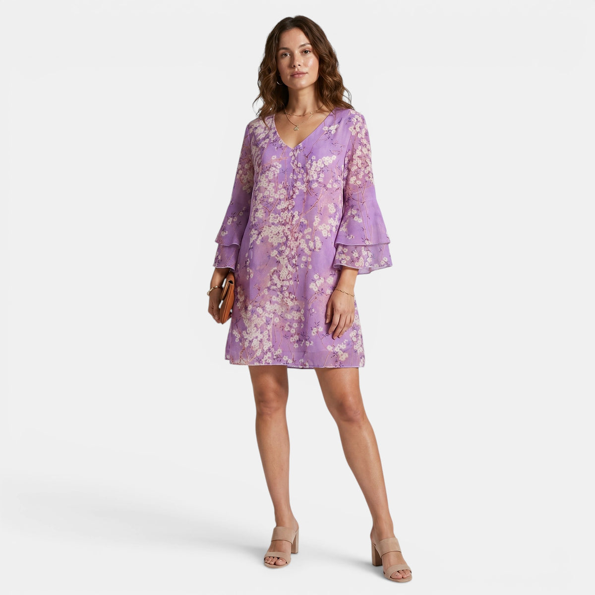 Robe courte pour femme avec encolure en V et manches évasées