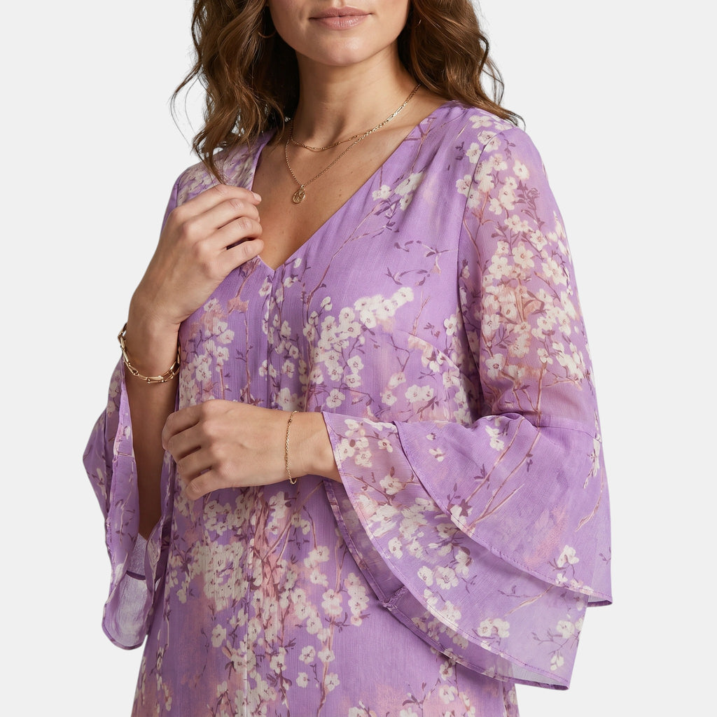 Robe courte pour femme avec encolure en V et manches évasées