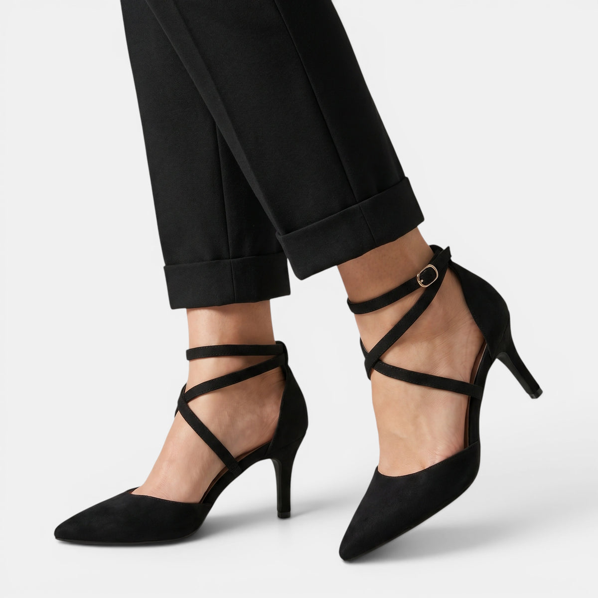 Chaussures pointues pour femmes avec bride de cheville à boucle et talon aiguille
