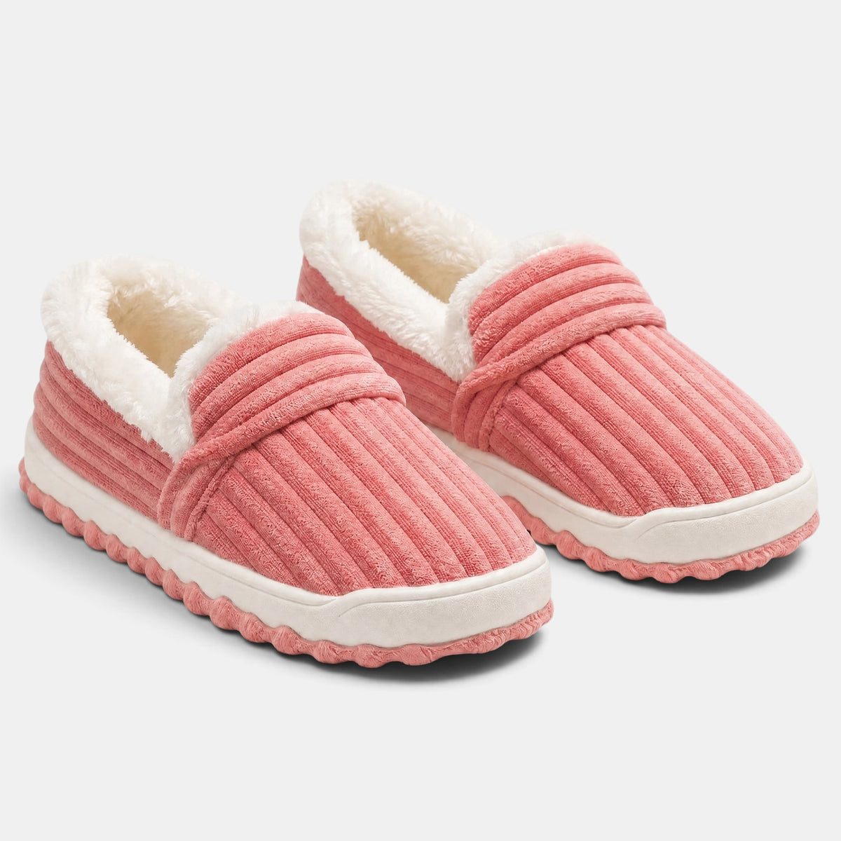 Chaussons pour femmes à bout fermé et semelle compensée