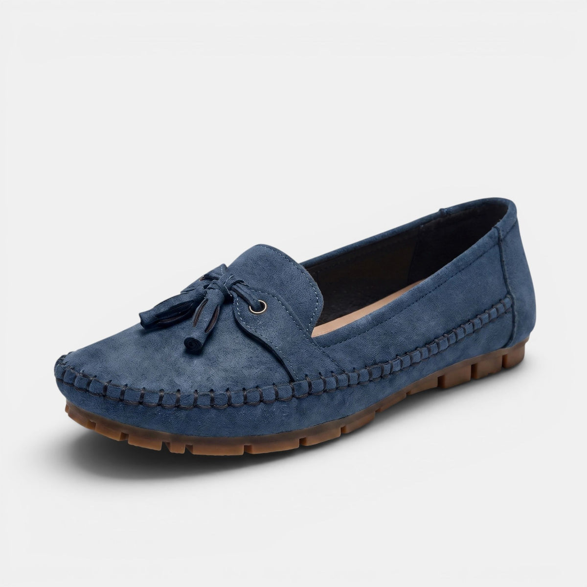 Mocassins pour femmes avec design à enfiler et détail pompon