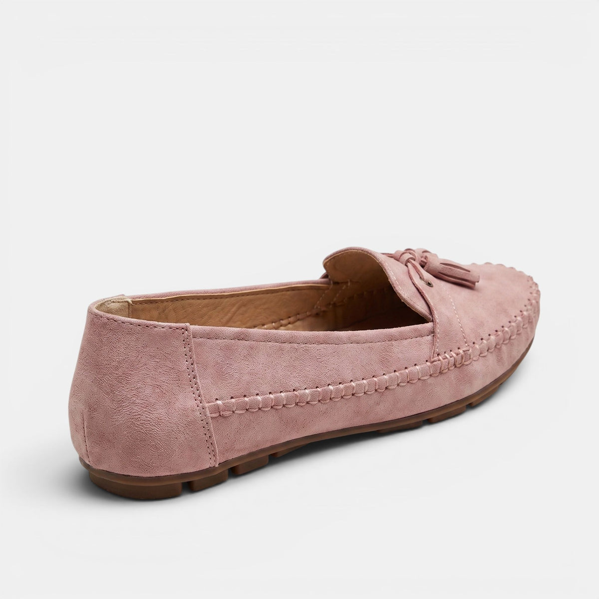 Mocassins pour femmes avec design à enfiler et détail pompon