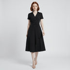 Robe midi portefeuille pour femmes à col en V, lien à nouer à la taille et poches, pour un style sans effort
