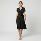 Robe midi portefeuille pour femmes à col en V, lien à nouer à la taille et poches, pour un style sans effort