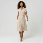 Robe midi portefeuille pour femmes à col en V, lien à nouer à la taille et poches, pour un style sans effort