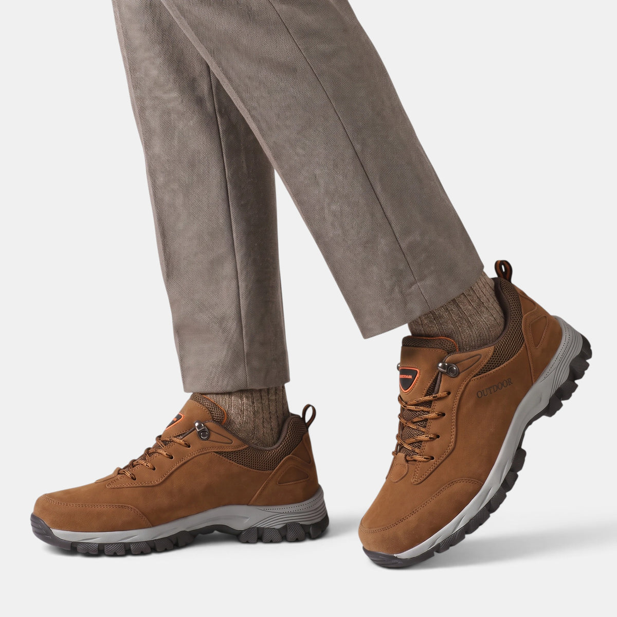 Chaussures de marche pour femmes à lacets